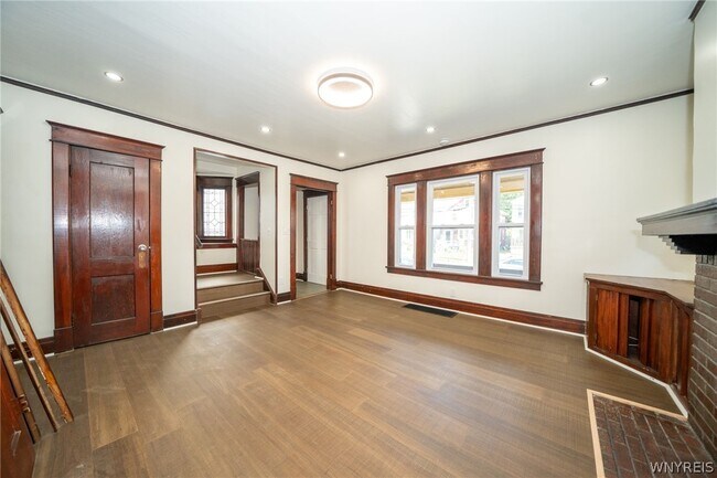 Building Photo - 23 Aldrich Pl