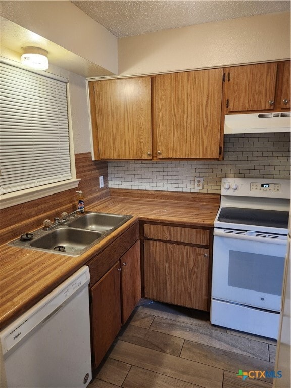 Building Photo - 900 Ticonderoga Dr