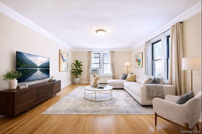 Building Photo - 1080 Warburton Ave