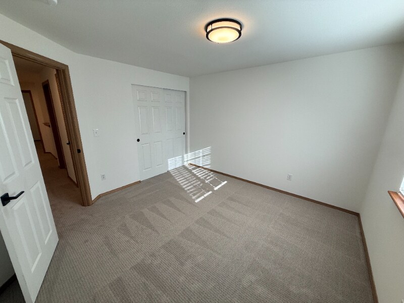 Building Photo - 1827 147th Pl SW