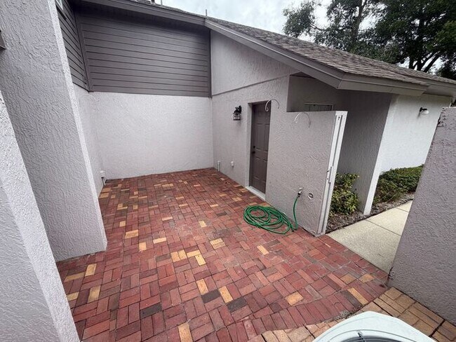 Building Photo - Spacious 3 Bedroom Townhome with Garage in Altamonte Springs
