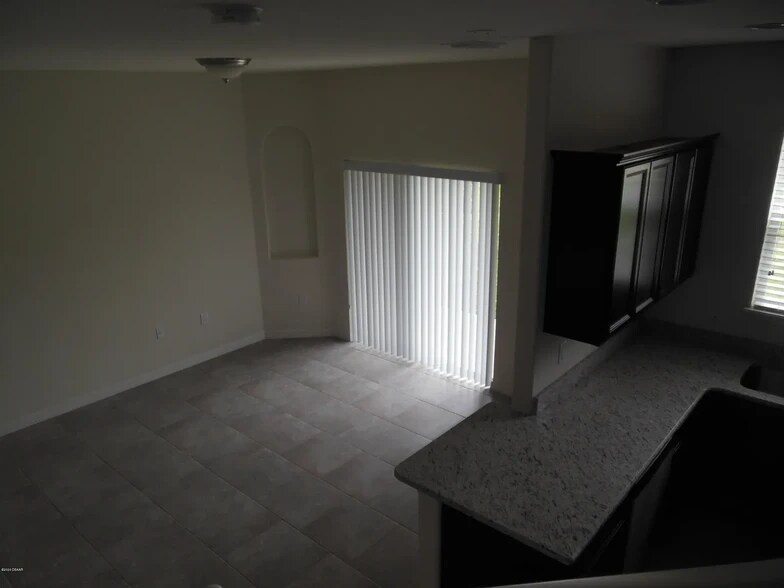 Building Photo - 203 Wentworth Grande Dr