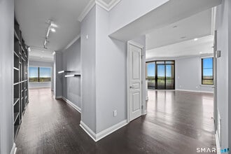 Building Photo - 100 Parrott Drive
