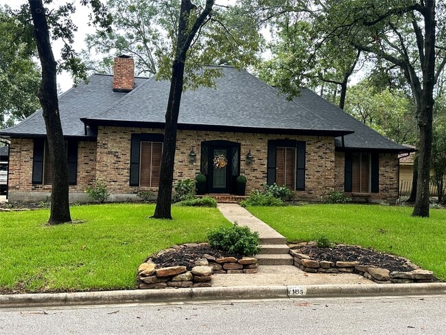 Building Photo - 103 Wroxton Dr