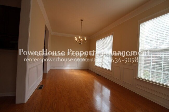 Building Photo - 10752 Camarilla Ct