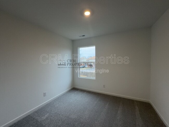 Building Photo - 809 Oyster Bay Dr