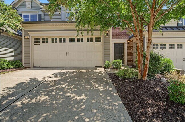 Building Photo - 3-Bed Townhome in Brier Creek