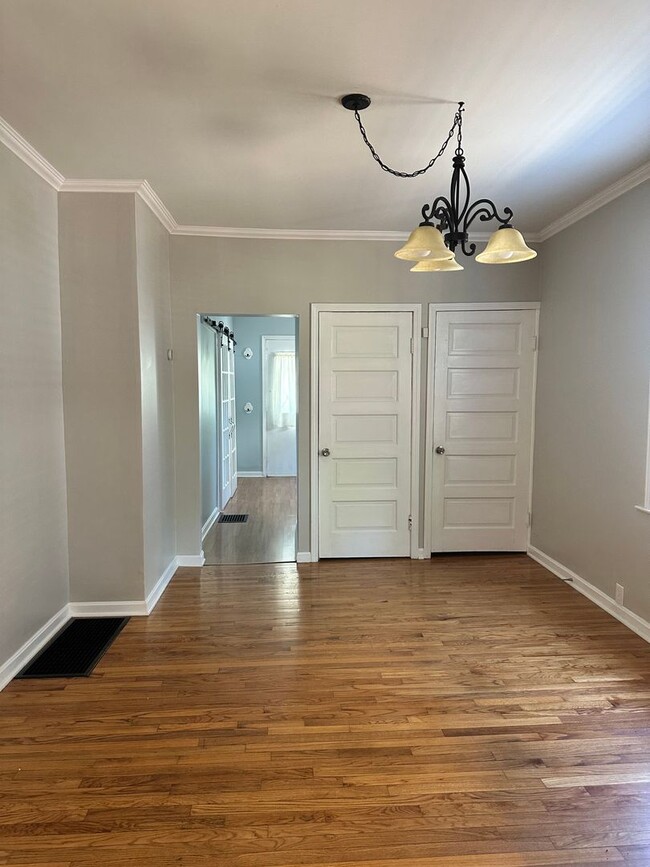 Building Photo - Great Newly Remodeled 3 bed in Madisonvill...