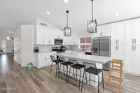 Building Photo - 665 W Minton Dr