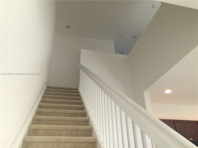 Building Photo - 141 SW 127th Ter