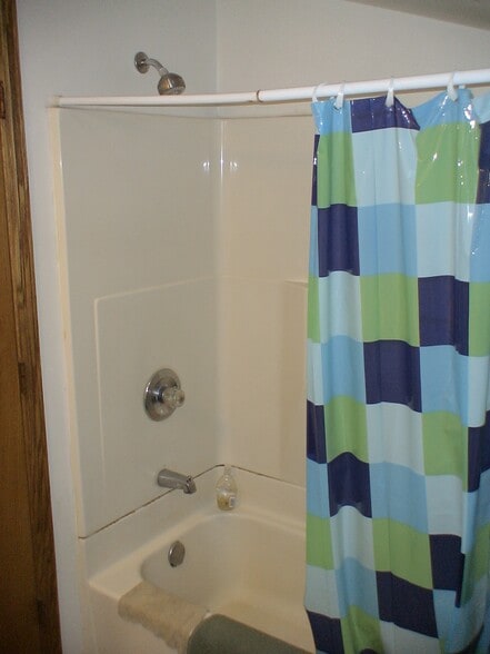 Building Photo - 7918 E 500N Rd