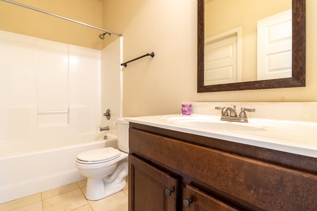 Building Photo - 3375 Grove Landing Cir