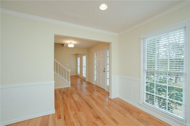 Building Photo - 2159 Heritage Trace Dr