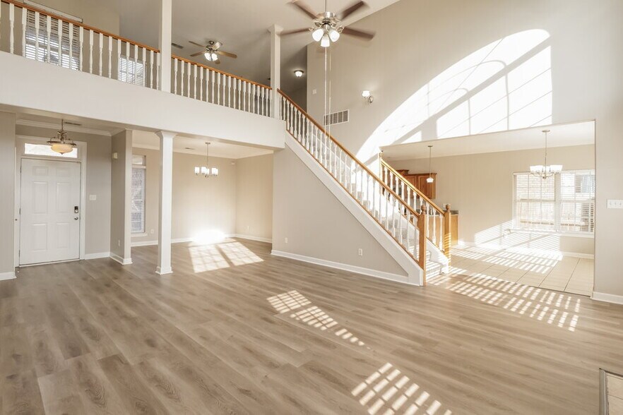 Building Photo - 1655 Kings Pond Cove