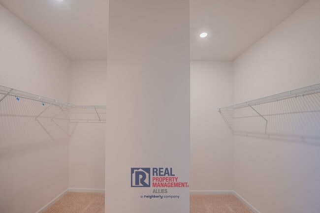 Building Photo - Welcome to Your Dream Home in Adairsville!