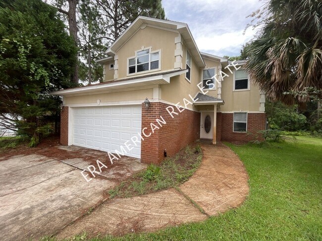 Building Photo - 3884 Mesa Rd