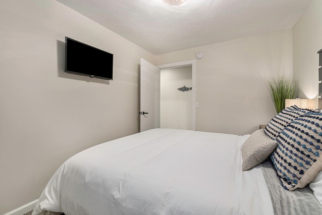 Building Photo - 2506 J Maddy Pky