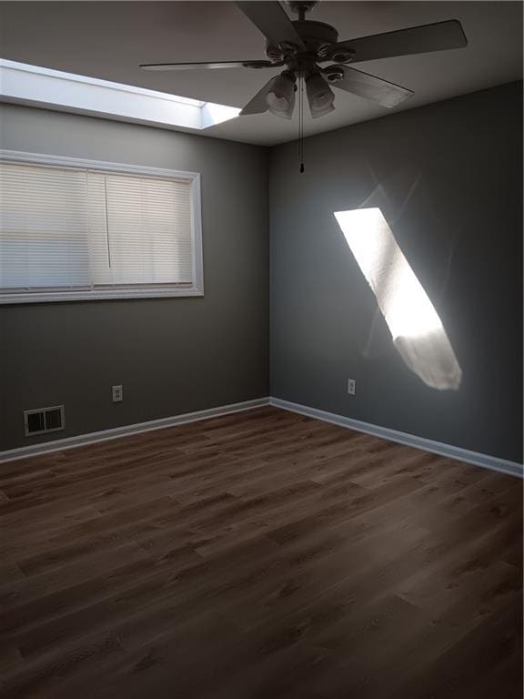 Building Photo - 1415 Bubbling Creek Rd NE