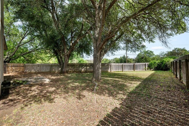 Building Photo - 4601 Castleman Dr