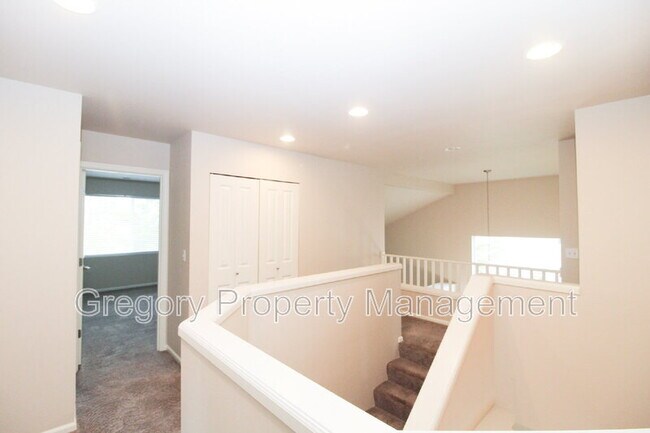 Building Photo - 2705 85th Ave NE