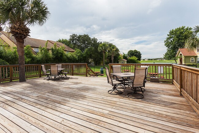 Building Photo - 437 Fountainhead Cir