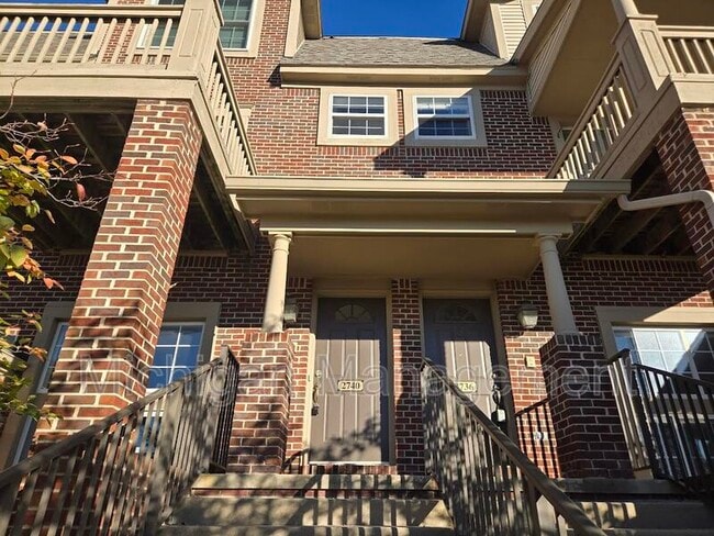 Building Photo - 2740 Barclay Way