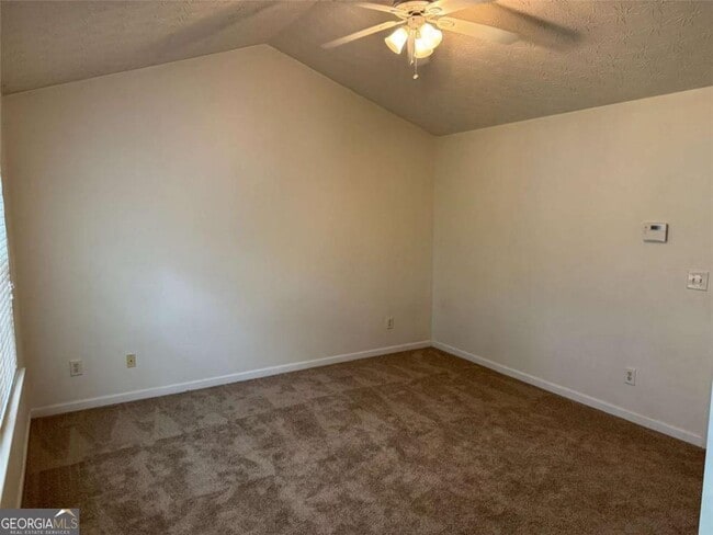 Building Photo - 356 Springbottom Ct SE