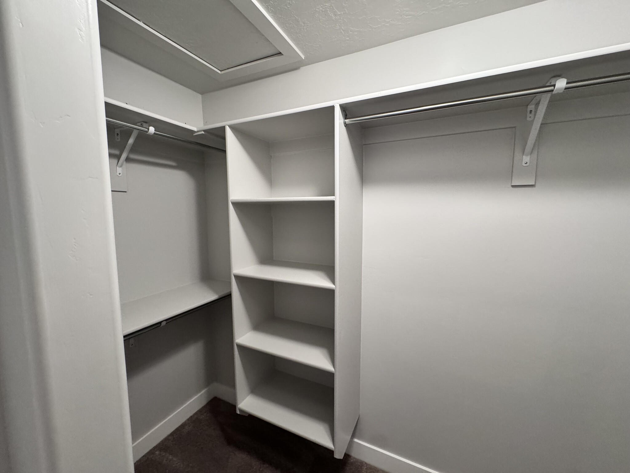 Building Photo - 14541 S Juniper Shade Dr