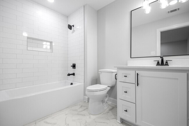 Building Photo - 308 Kanis Ridge Dr