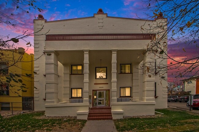 Building Photo - 1629 N Clarkson St