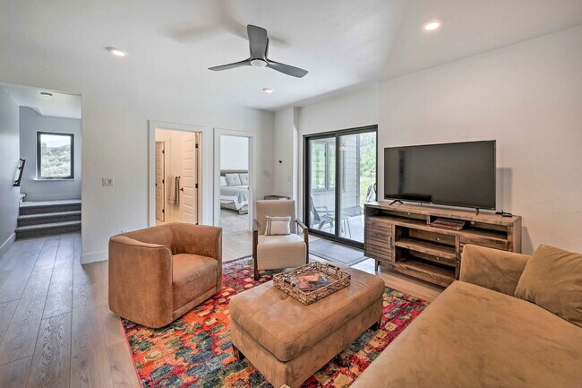 Building Photo - 30610 Boot Ct