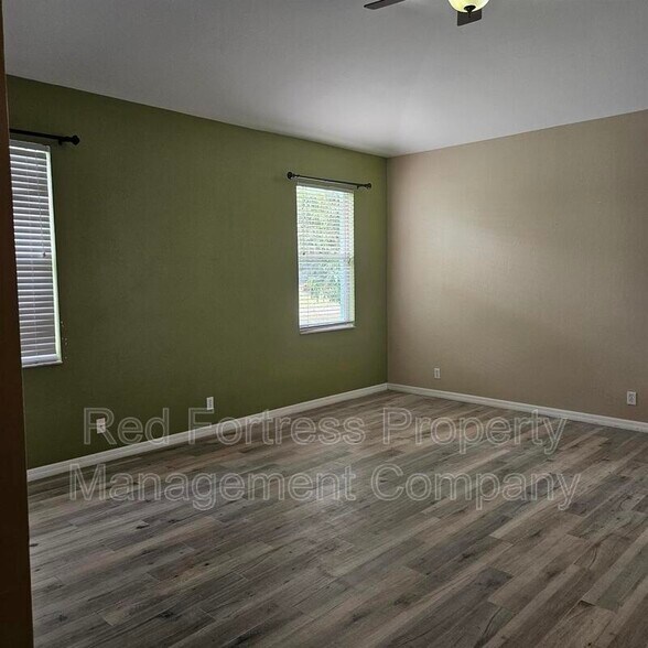 Building Photo - 17410 Sterling Lake Dr