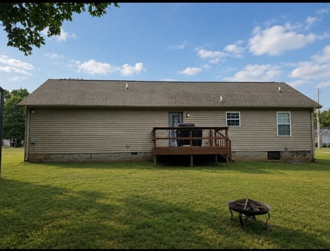 Building Photo - 112 Lee Ln