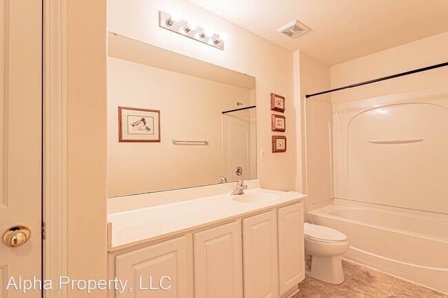 Building Photo - 4 br, 2.5 bath House - 8 Reid Valley Ct