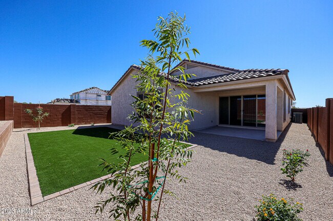Building Photo - 2034 W Desert Frst Trl