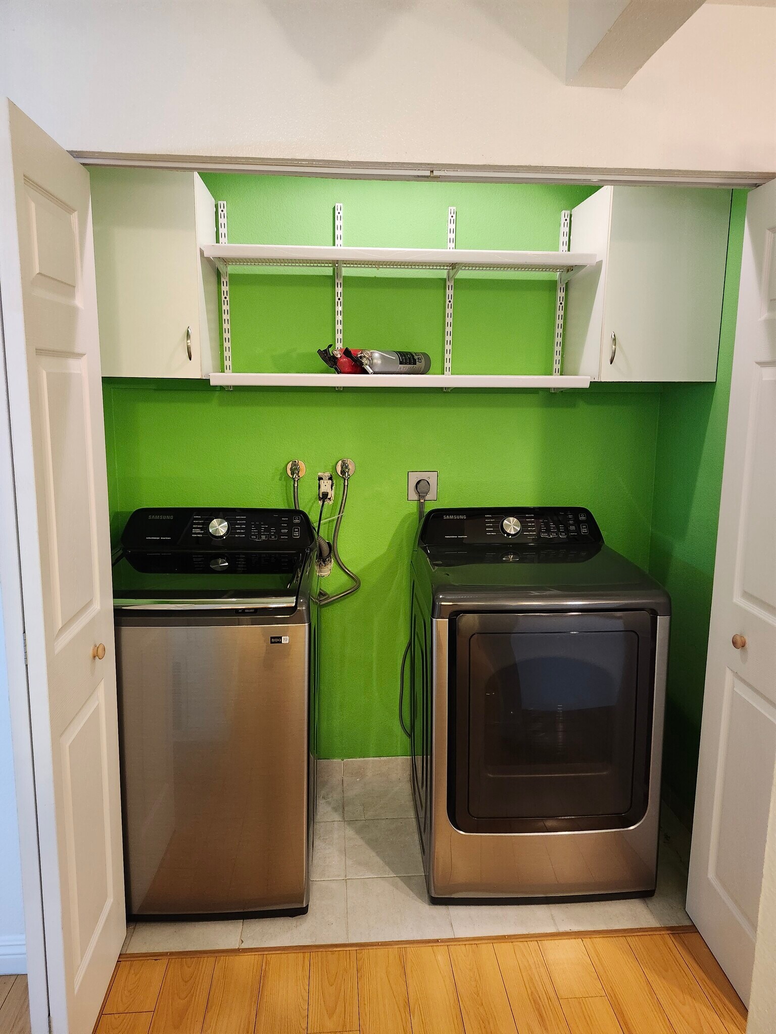 Building Photo - 40425 Chapel Way