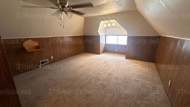 Building Photo - $1445 - 5 room 1.5 bathroom - Single Family Home