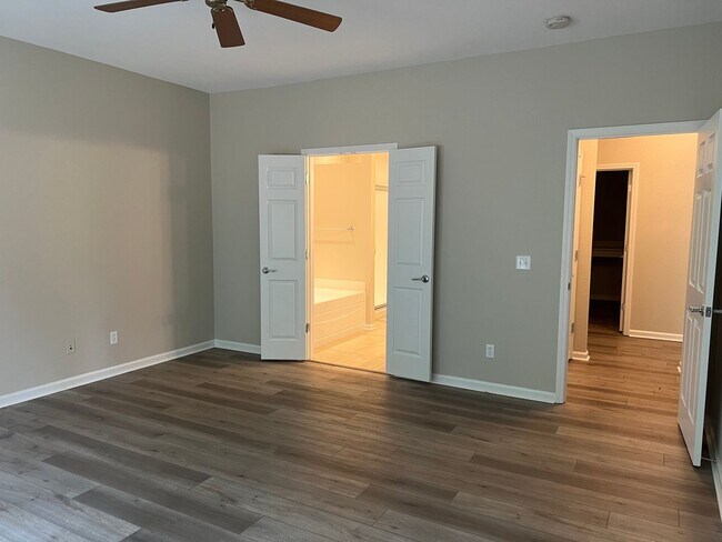 Building Photo - Lovely 3BR Ranch-Style Home in Sun City!