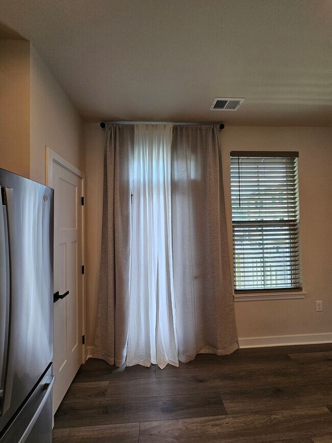 Building Photo - 3 bedroom 3.5 Bath - Long Term Rental in Myrtle Beach, SC