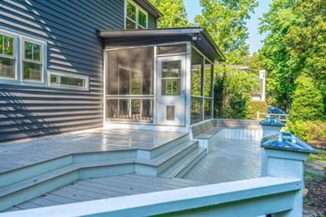 Building Photo - 145 Sandhurst Pl