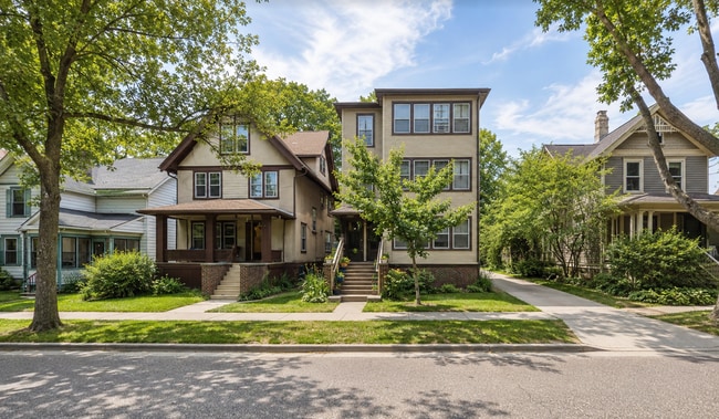 Building Photo - 1025 Jenifer St