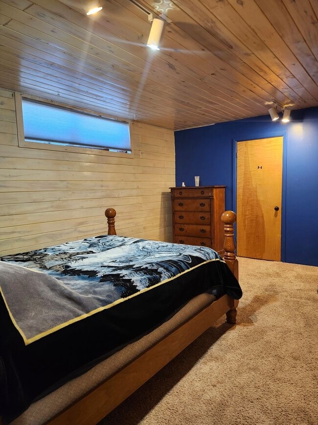 Building Photo - Country apartment Dolores- Utilities included
