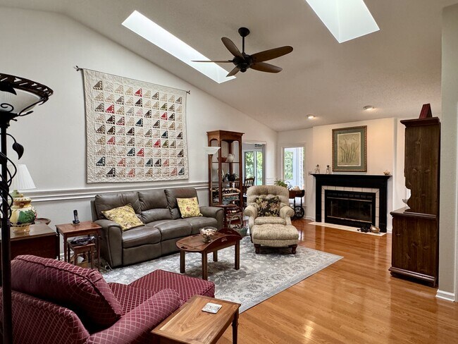 Building Photo - 116 Agoli Way