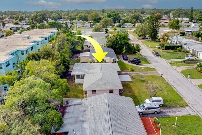 Building Photo - 11424 79th Ave