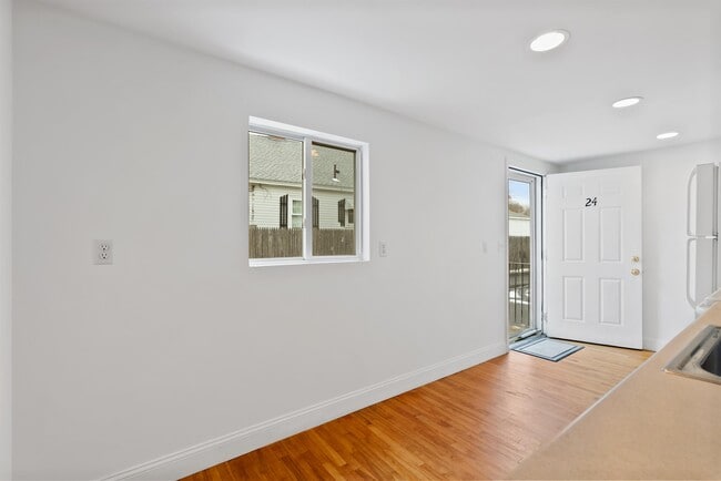 Building Photo - 24 Stimson St