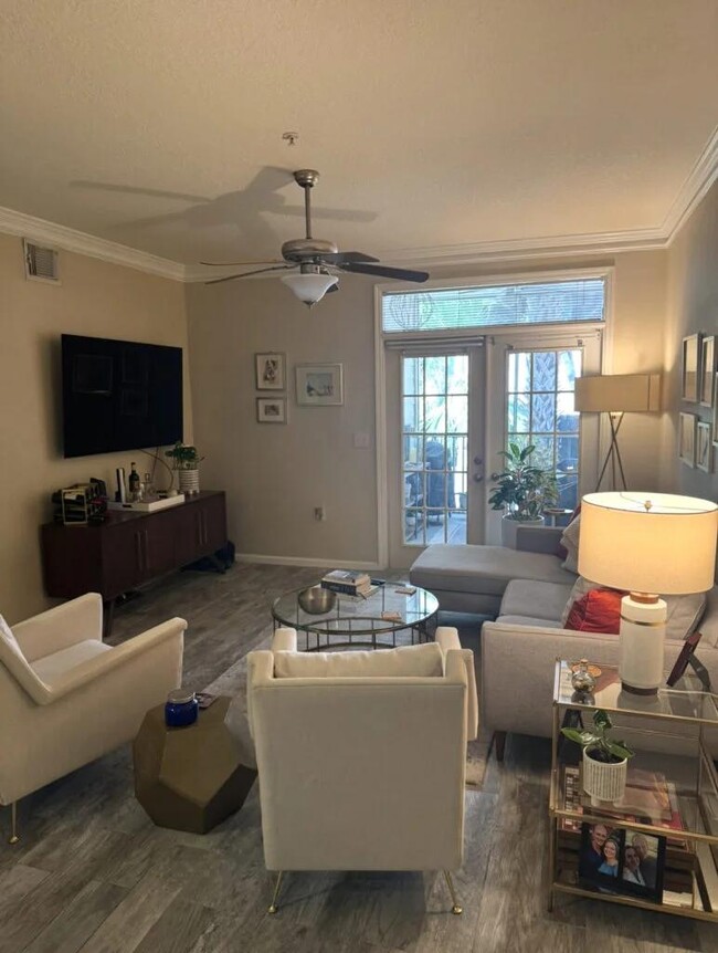 Building Photo - 5203 Bay Club Cir