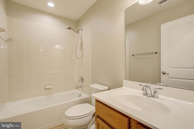 Building Photo - 7001 Trek Way