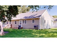 Building Photo - 208 Oregon Ave.