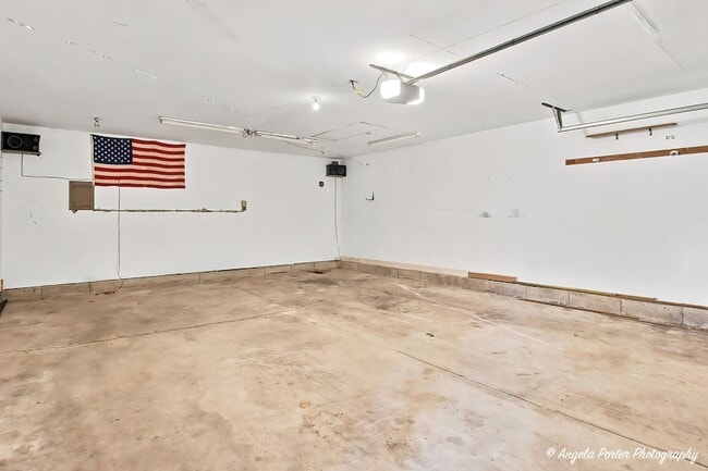 Building Photo - 3287 Medford Ct