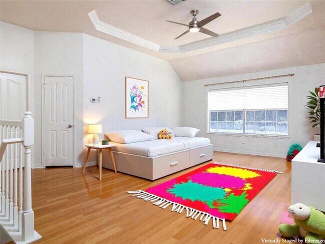 Building Photo - 7730 Lakewood Dr